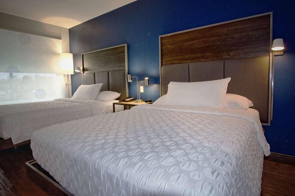 Tru By Hilton Oklahoma City Nw Expressway Room photo